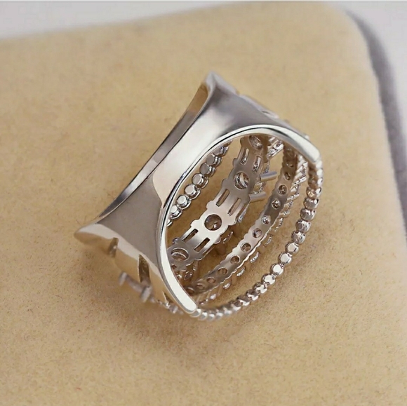 FINAL SALE WHITE SAPPHIRE SilverMULTI LAYERED RING - Picture 6 of 6